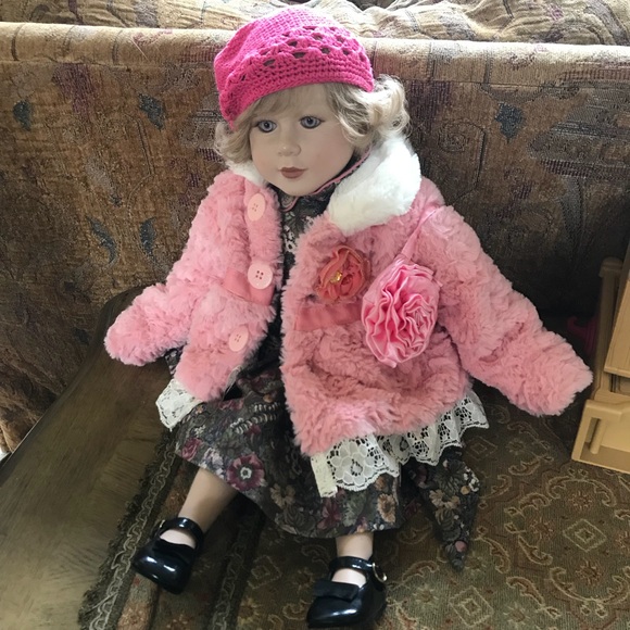 american girl Other - My twinn blonde American girl doll american girl Other - My twinn blonde American girl doll